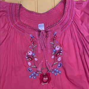 Bila Women's Pink Embroidered Top